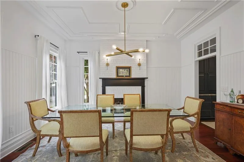 Atlanta, Georgia 30342, 5 Bedrooms Bedrooms, ,6 BathroomsBathrooms,Residential,For Sale,7598581