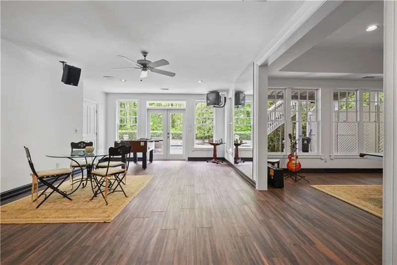 Atlanta, Georgia 30342, 5 Bedrooms Bedrooms, ,6 BathroomsBathrooms,Residential,For Sale,7598581