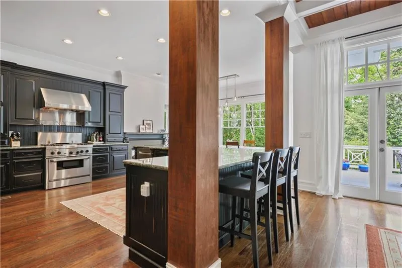 Atlanta, Georgia 30342, 5 Bedrooms Bedrooms, ,6 BathroomsBathrooms,Residential,For Sale,7598581