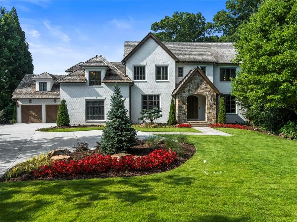 730 Whitemere Court, Sandy Springs, Georgia 30327, 6 Bedrooms Bedrooms, ,6 BathroomsBathrooms,Residential,Sold,730 Whitemere Court,6920865