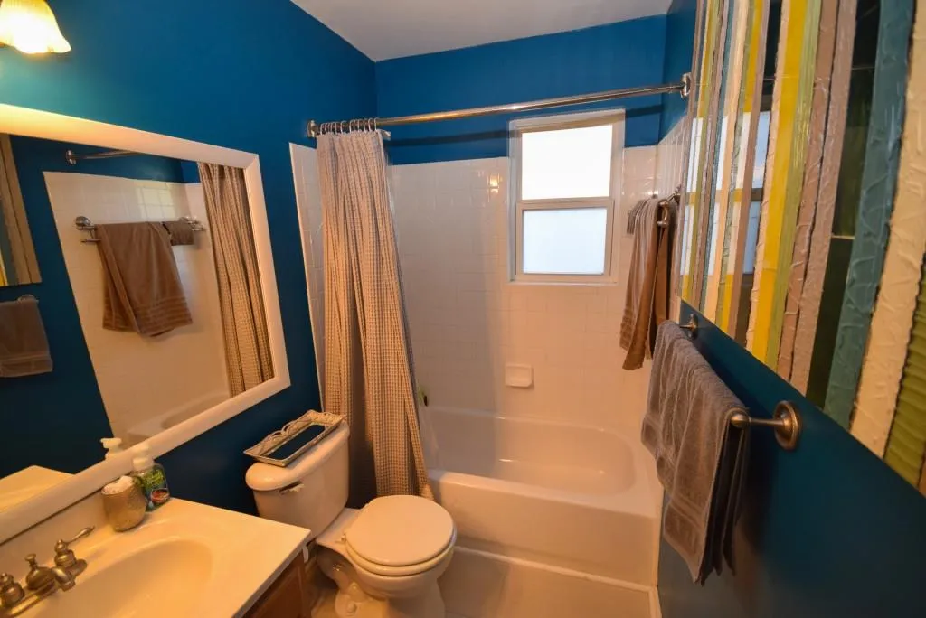 6940 Roswell Road Unit 6f, Sandy Springs, Georgia 30328, 2 Bedrooms Bedrooms, ,1 BathroomBathrooms,Residential,Sold,6940 Roswell Road Unit 6f,5923751