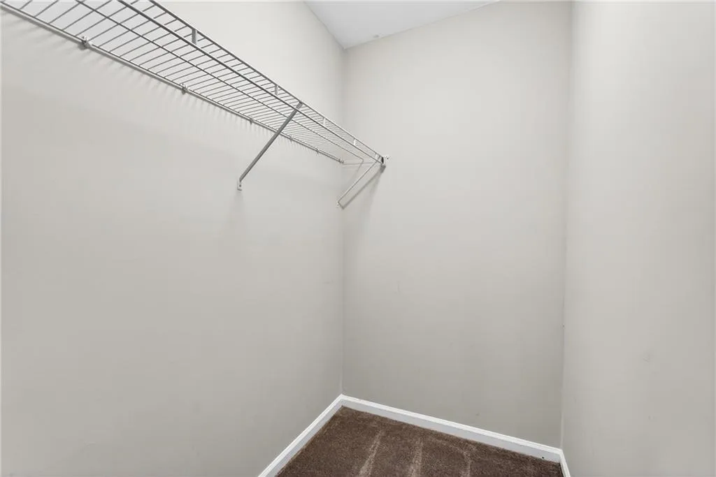 6520 Roswell Road Unit 48, Atlanta, Georgia 30328, 2 Bedrooms Bedrooms, ,1 BathroomBathrooms,Residential,For Sale,6520 Roswell Road Unit 48,7722305