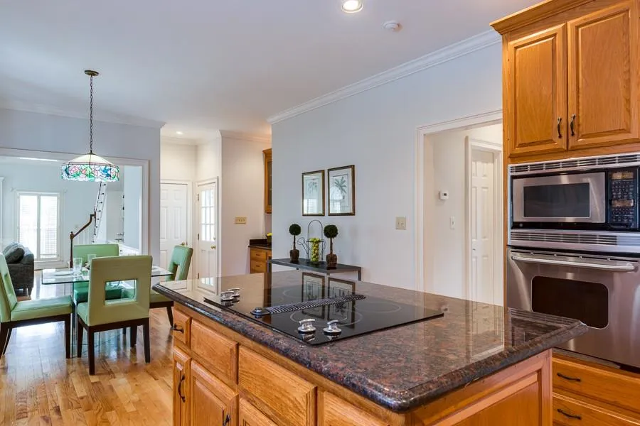 545 Vinington Court, Dunwoody, Georgia 30350, 5 Bedrooms Bedrooms, ,6 BathroomsBathrooms,Residential,Sold,545 Vinington Court,5801034