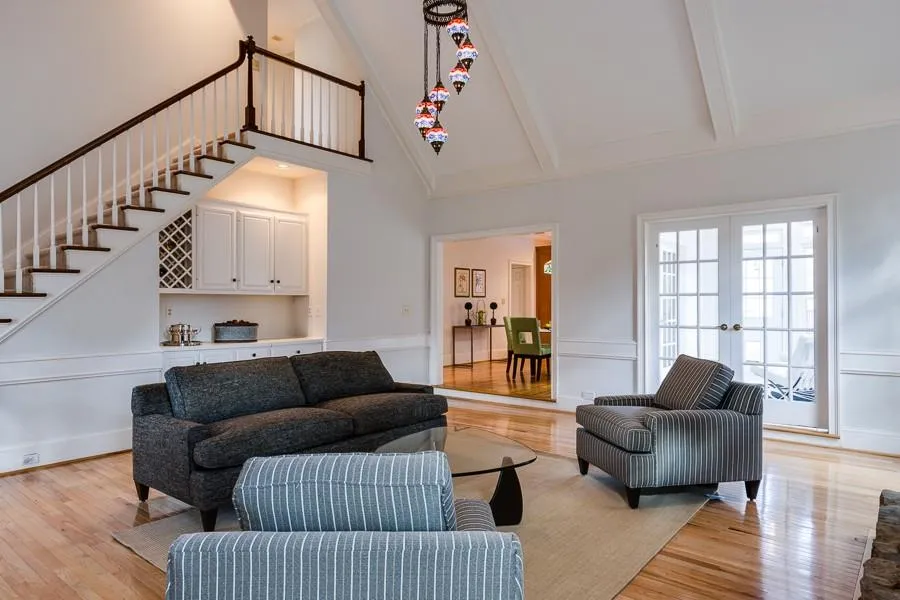 545 Vinington Court, Dunwoody, Georgia 30350, 5 Bedrooms Bedrooms, ,6 BathroomsBathrooms,Residential,Sold,545 Vinington Court,5801034