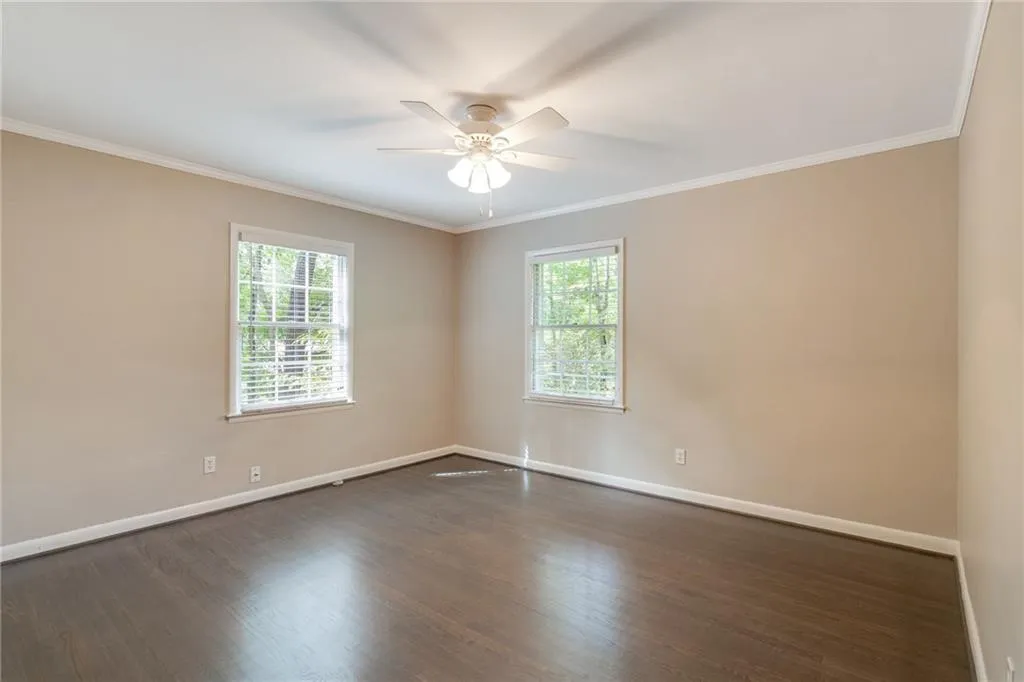 5195 Timber Trail South, Atlanta, Georgia 30342, 3 Bedrooms Bedrooms, ,3 BathroomsBathrooms,Residential,Sold,5195 Timber Trail South,6558548