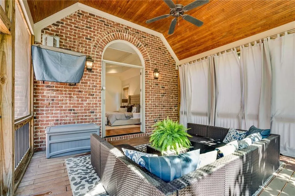 585 Franklin Road, Atlanta, Georgia 30342, 4 Bedrooms Bedrooms, ,3 BathroomsBathrooms,Residential,Sold,585 Franklin Road,7191155