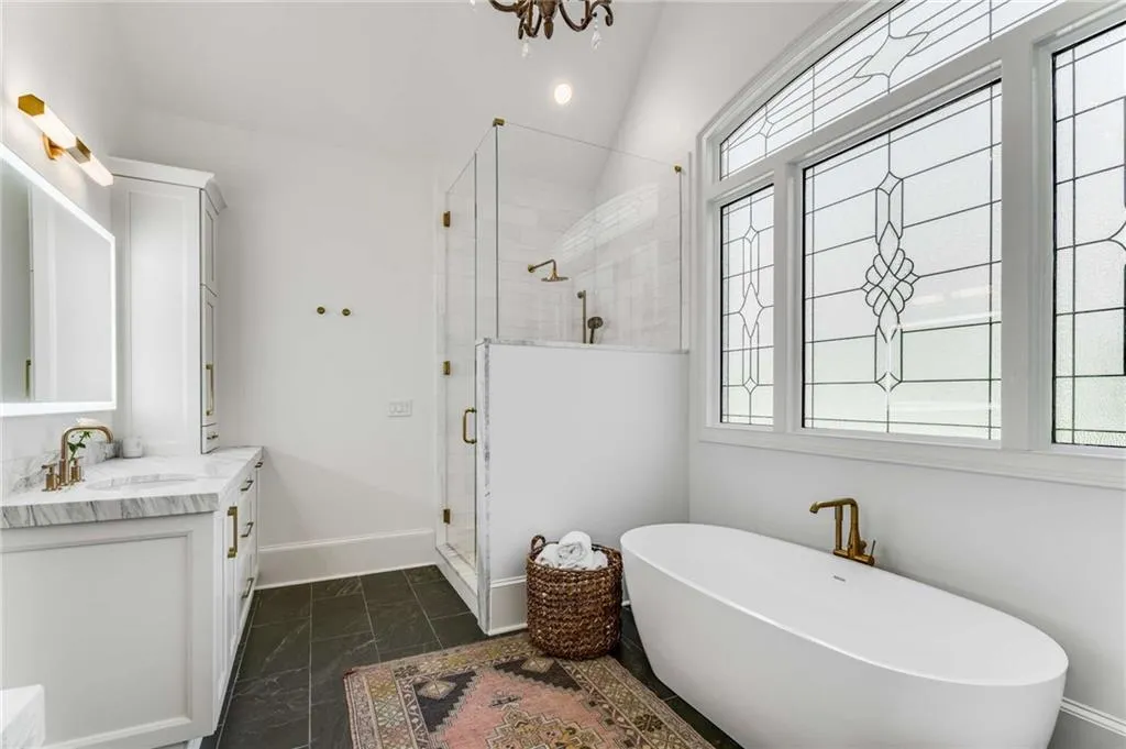 585 Franklin Road, Atlanta, Georgia 30342, 4 Bedrooms Bedrooms, ,3 BathroomsBathrooms,Residential,Sold,585 Franklin Road,7191155