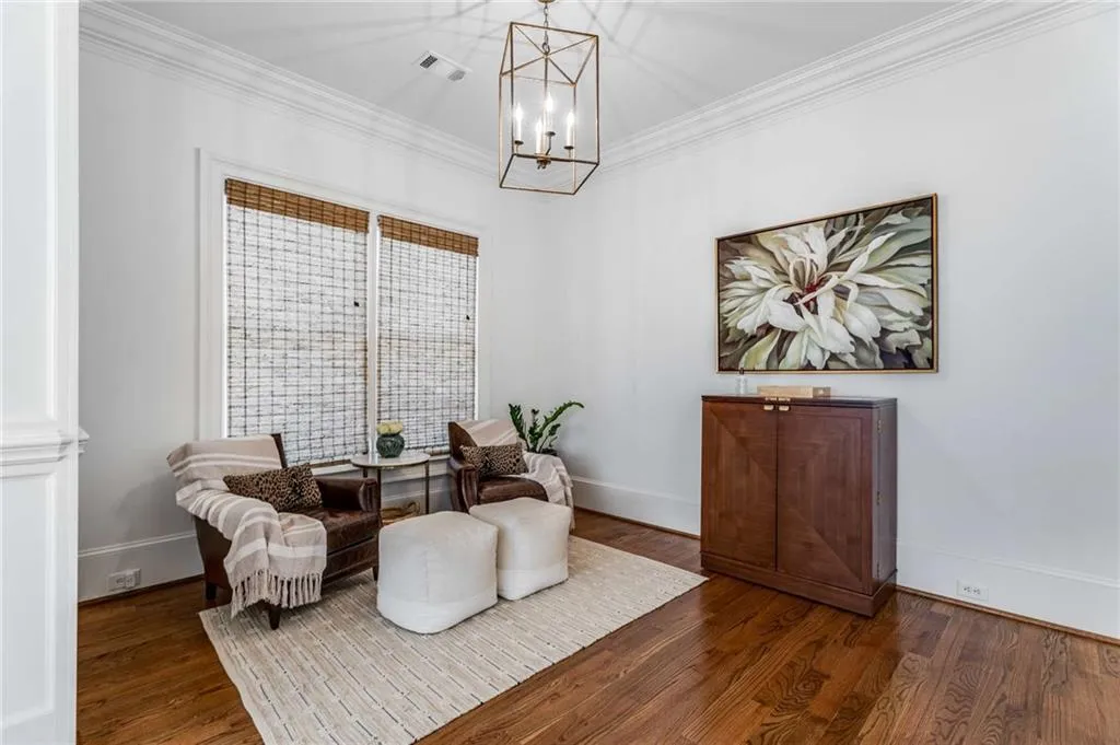 585 Franklin Road, Atlanta, Georgia 30342, 4 Bedrooms Bedrooms, ,3 BathroomsBathrooms,Residential,Sold,585 Franklin Road,7191155