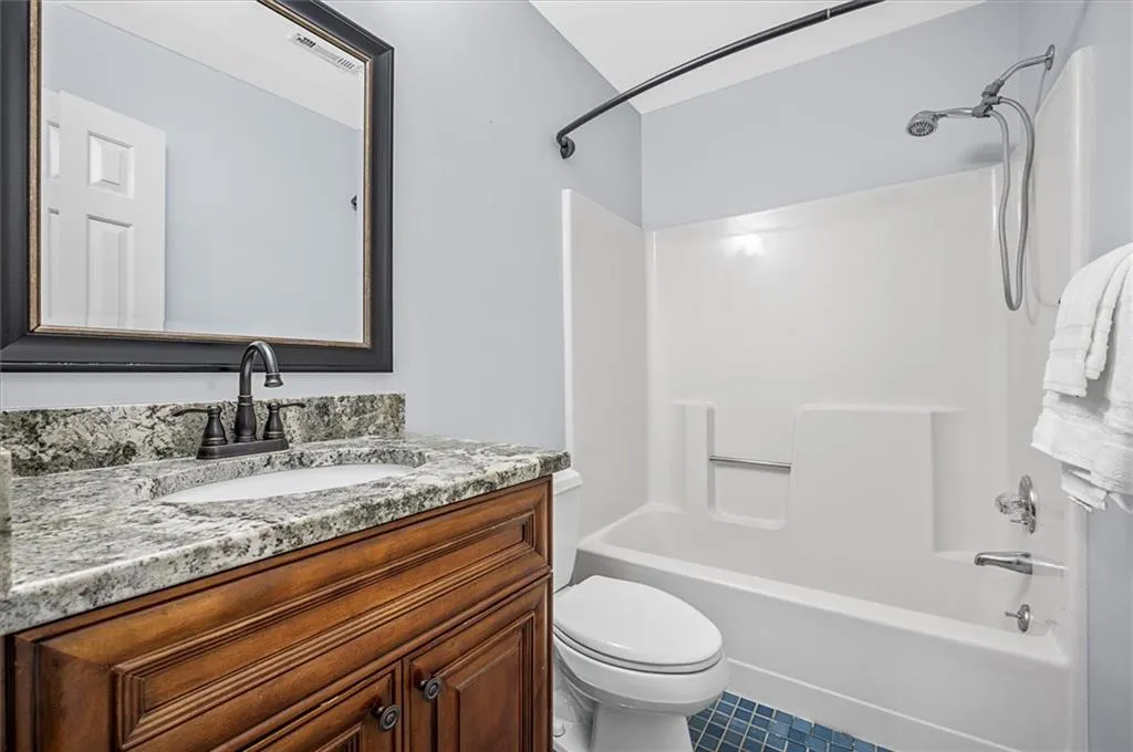 1020 Ridge Tarn, Sandy Springs, Georgia 30350, 4 Bedrooms Bedrooms, ,3 BathroomsBathrooms,Residential,Sold,1020 Ridge Tarn,7348788