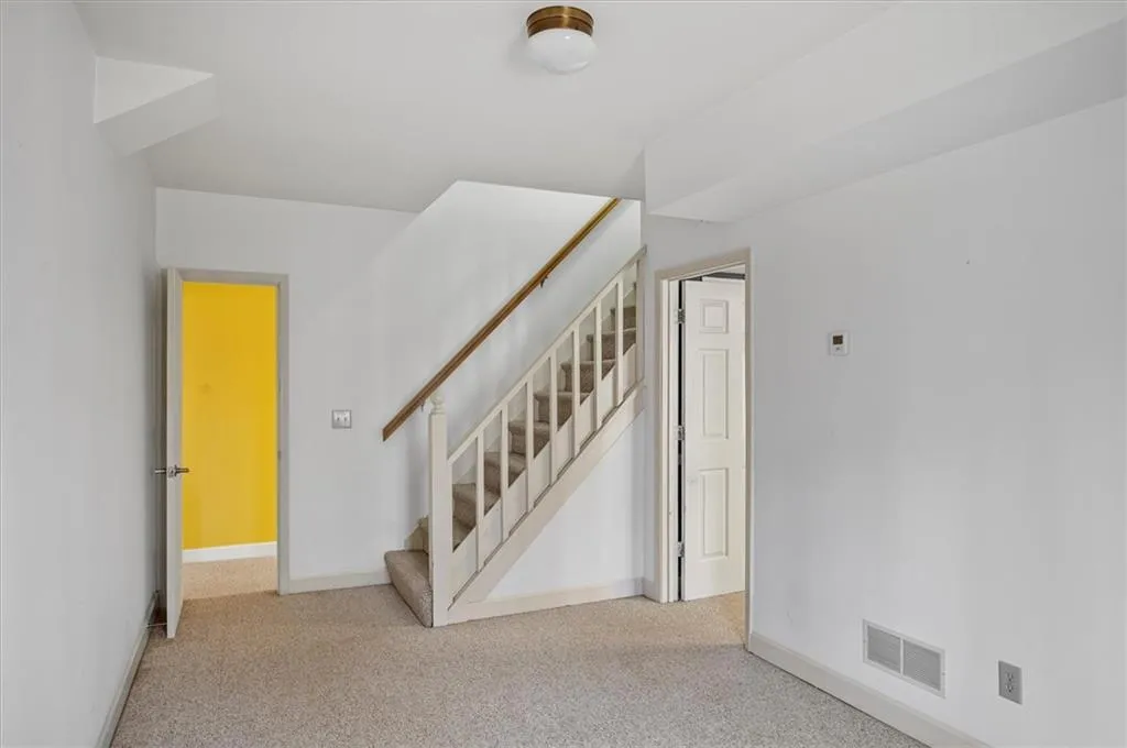 1020 Ridge Tarn, Sandy Springs, Georgia 30350, 4 Bedrooms Bedrooms, ,3 BathroomsBathrooms,Residential,Sold,1020 Ridge Tarn,7348788