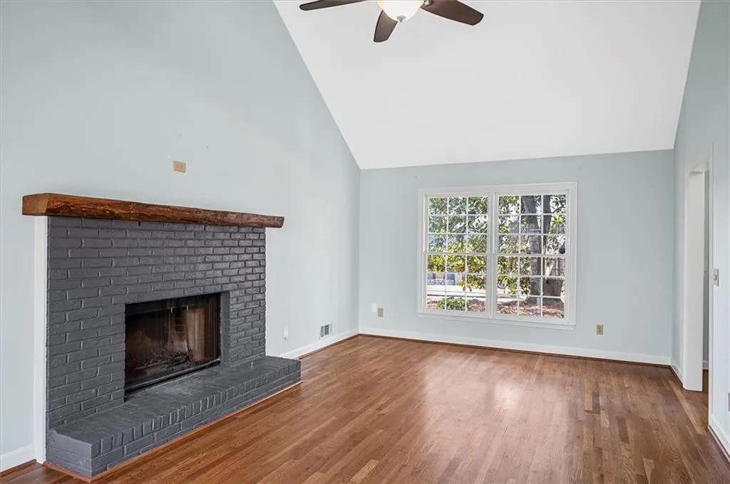 1020 Ridge Tarn, Sandy Springs, Georgia 30350, 4 Bedrooms Bedrooms, ,3 BathroomsBathrooms,Residential,Sold,1020 Ridge Tarn,7348788