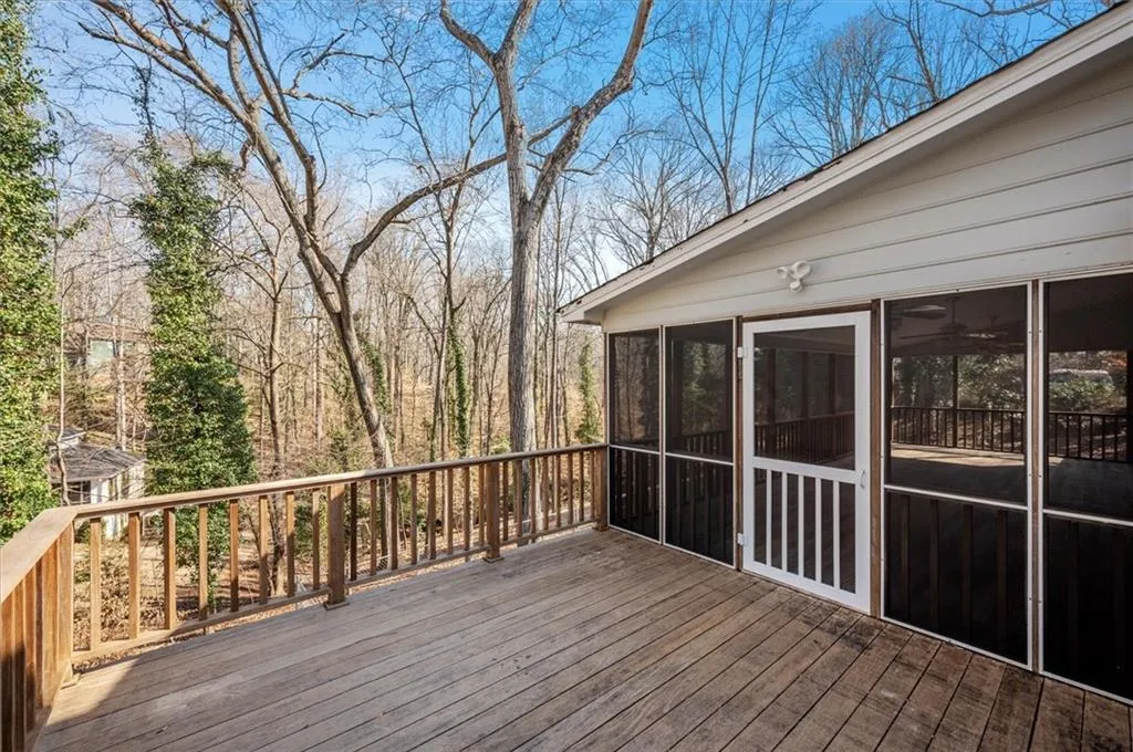 1020 Ridge Tarn, Sandy Springs, Georgia 30350, 4 Bedrooms Bedrooms, ,3 BathroomsBathrooms,Residential,Sold,1020 Ridge Tarn,7348788