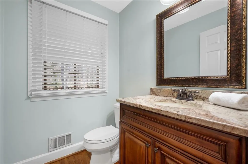 1020 Ridge Tarn, Sandy Springs, Georgia 30350, 4 Bedrooms Bedrooms, ,3 BathroomsBathrooms,Residential,Sold,1020 Ridge Tarn,7348788