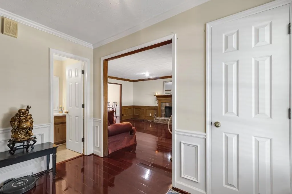 635 Corbin Lake Court, Atlanta, Georgia 30350, 3 Bedrooms Bedrooms, ,2 BathroomsBathrooms,Residential,Sold,635 Corbin Lake Court,6921881