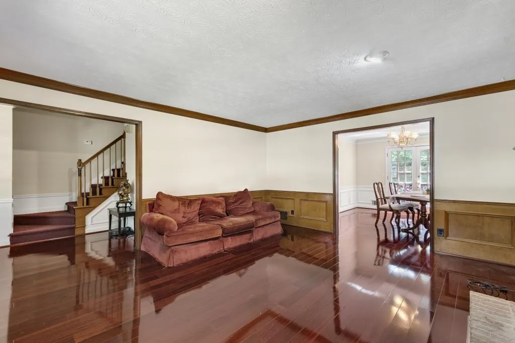 635 Corbin Lake Court, Atlanta, Georgia 30350, 3 Bedrooms Bedrooms, ,2 BathroomsBathrooms,Residential,Sold,635 Corbin Lake Court,6921881