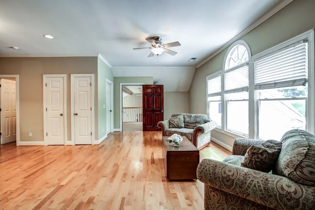 5047 Nesbit Ferry Lane, Atlanta, Georgia 30350, 5 Bedrooms Bedrooms, ,6 BathroomsBathrooms,Residential,Sold,5047 Nesbit Ferry Lane,5859316