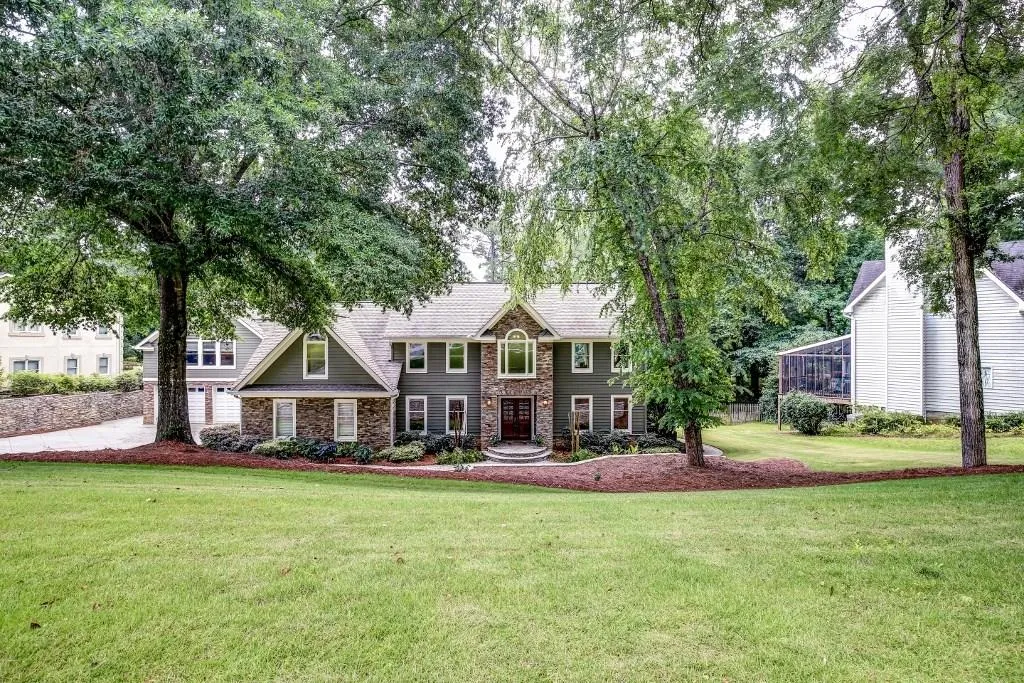 5047 Nesbit Ferry Lane, Atlanta, Georgia 30350, 5 Bedrooms Bedrooms, ,6 BathroomsBathrooms,Residential,Sold,5047 Nesbit Ferry Lane,5859316