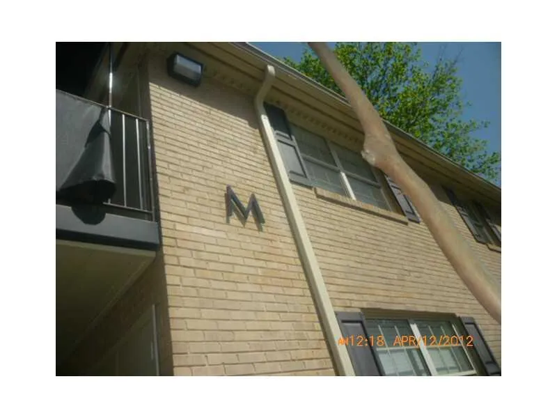 750 Dalrymple Road Unit M2, Atlanta, Georgia 30328, 3 Bedrooms Bedrooms, ,2 BathroomsBathrooms,Residential,Sold,750 Dalrymple Road Unit M2,5017666