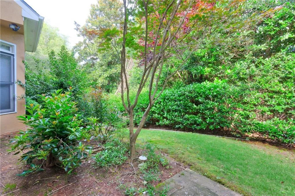 4645 Windsor Gate Court, Atlanta, Georgia 30342, 5 Bedrooms Bedrooms, ,3 BathroomsBathrooms,Residential,Sold,4645 Windsor Gate Court,5977694