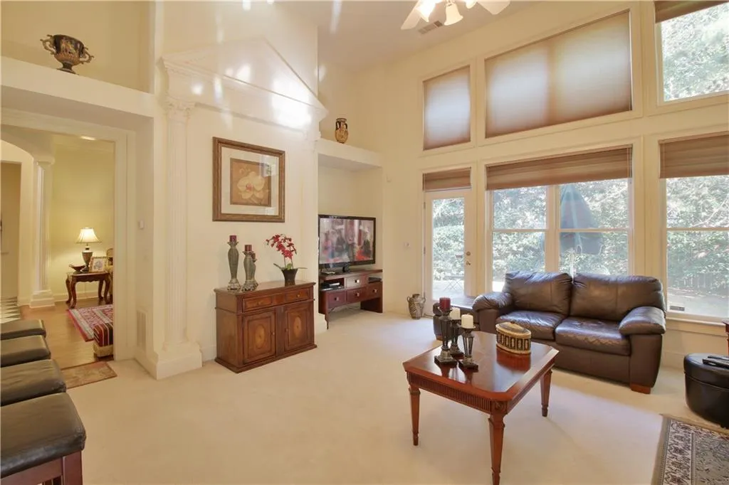 4645 Windsor Gate Court, Atlanta, Georgia 30342, 5 Bedrooms Bedrooms, ,3 BathroomsBathrooms,Residential,Sold,4645 Windsor Gate Court,5977694