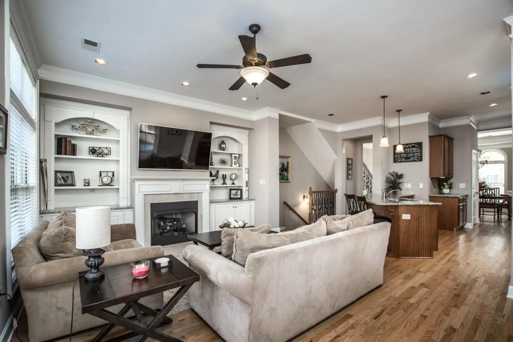 925 Telfair Close, Sandy Springs, Georgia 30350, 3 Bedrooms Bedrooms, ,3 BathroomsBathrooms,Residential,Sold,925 Telfair Close,5800920