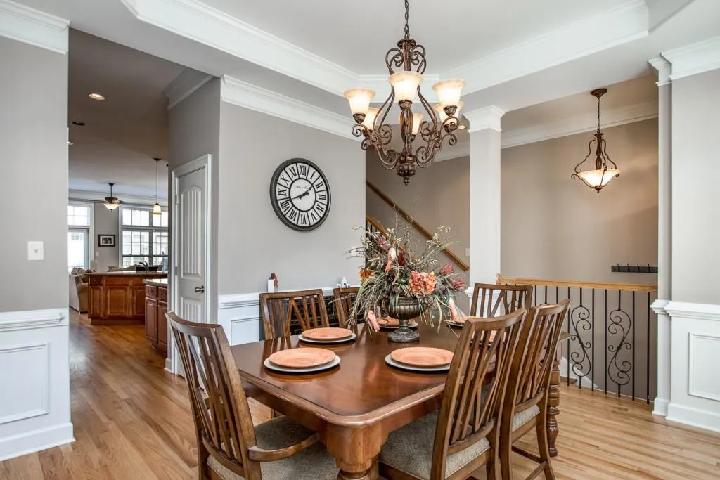 925 Telfair Close, Sandy Springs, Georgia 30350, 3 Bedrooms Bedrooms, ,3 BathroomsBathrooms,Residential,Sold,925 Telfair Close,5800920