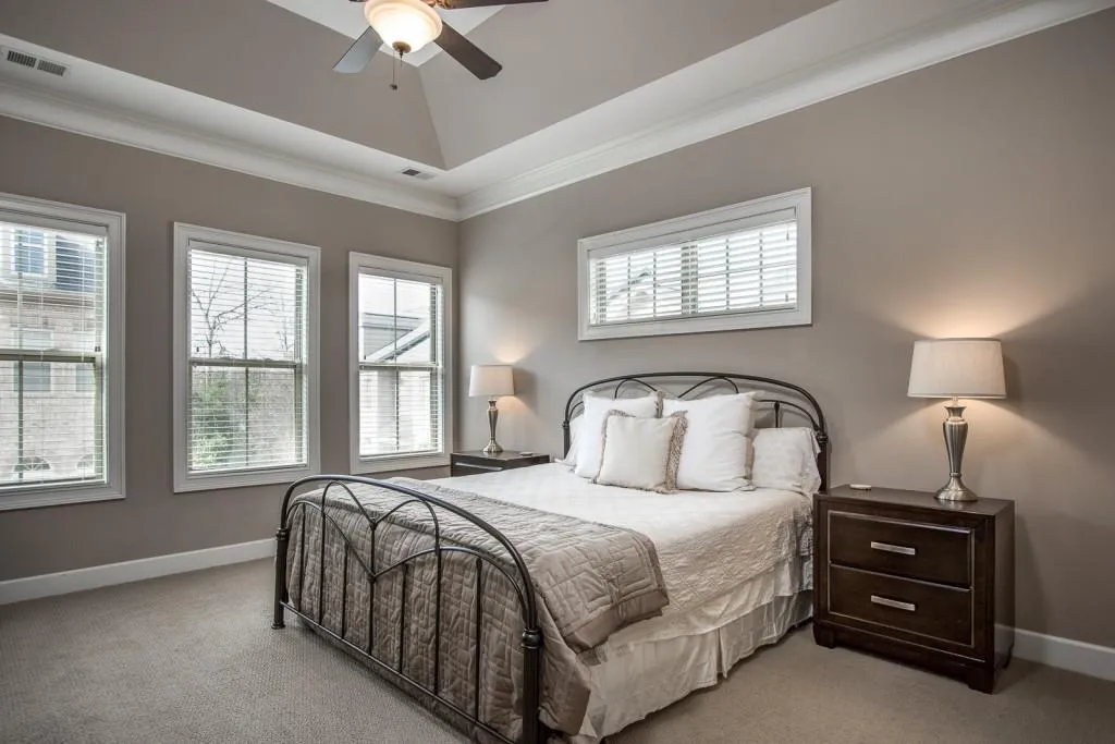 925 Telfair Close, Sandy Springs, Georgia 30350, 3 Bedrooms Bedrooms, ,3 BathroomsBathrooms,Residential,Sold,925 Telfair Close,5800920