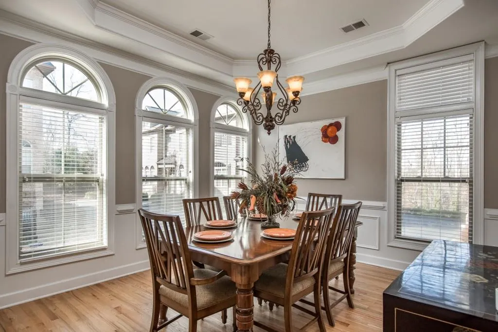 925 Telfair Close, Sandy Springs, Georgia 30350, 3 Bedrooms Bedrooms, ,3 BathroomsBathrooms,Residential,Sold,925 Telfair Close,5800920