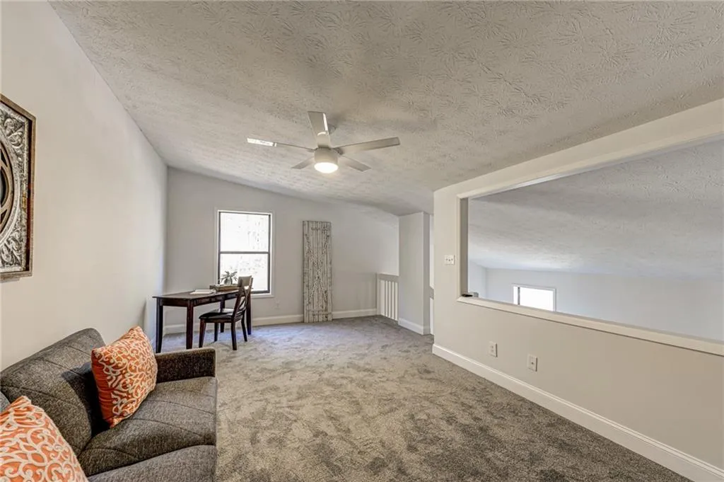 806 River Run Drive, Sandy Springs, Georgia 30350, 2 Bedrooms Bedrooms, ,1 BathroomBathrooms,Residential,Sold,806 River Run Drive,6995013