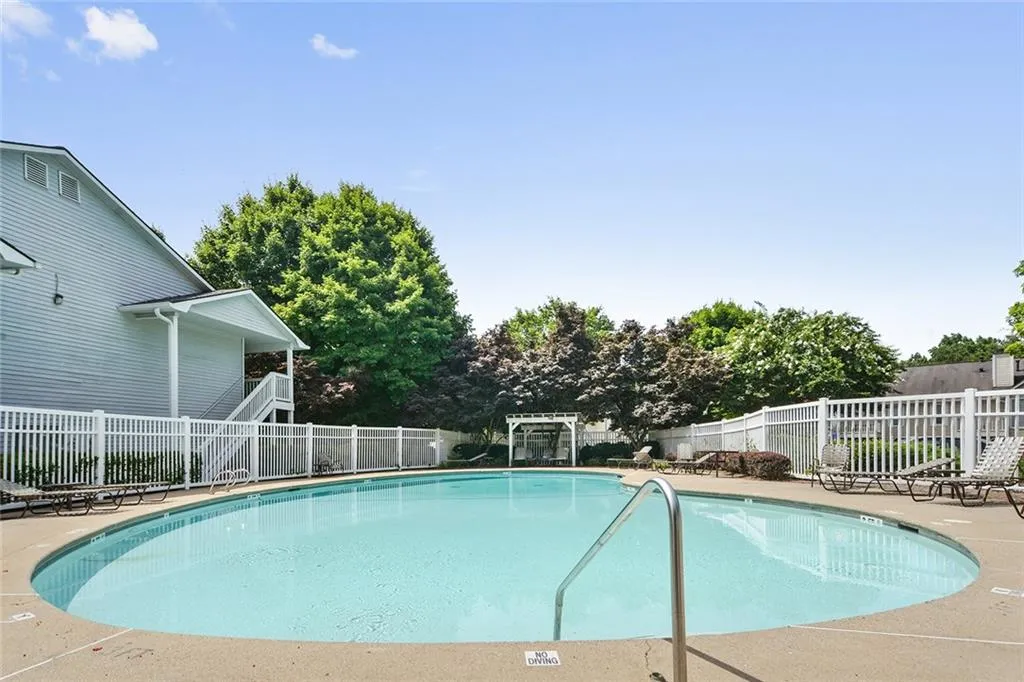 501 Gettysburg Place, Sandy Springs, Georgia 30350, 2 Bedrooms Bedrooms, ,2 BathroomsBathrooms,Residential,Sold,501 Gettysburg Place,6036025