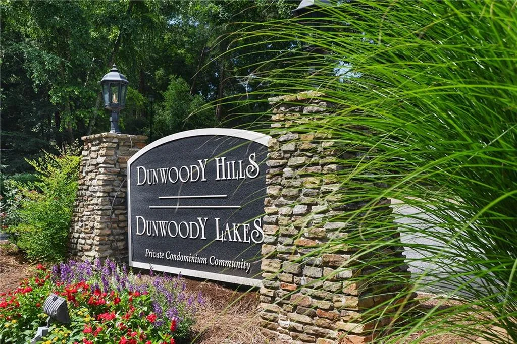 501 Gettysburg Place, Sandy Springs, Georgia 30350, 2 Bedrooms Bedrooms, ,2 BathroomsBathrooms,Residential,Sold,501 Gettysburg Place,6036025