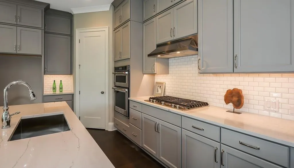 4005 Eamont Lane, Sandy Springs, Georgia 30328, 3 Bedrooms Bedrooms, ,3 BathroomsBathrooms,Residential,Sold,4005 Eamont Lane,6592564