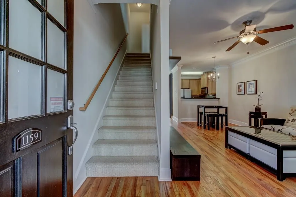 1159 Glenridge Place, Atlanta, Georgia 30342, 1 Bedroom Bedrooms, ,1 BathroomBathrooms,Residential,Sold,1159 Glenridge Place,5942378