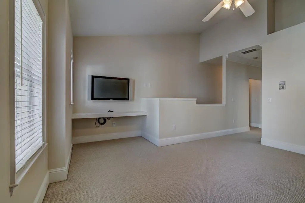 1159 Glenridge Place, Atlanta, Georgia 30342, 1 Bedroom Bedrooms, ,1 BathroomBathrooms,Residential,Sold,1159 Glenridge Place,5942378
