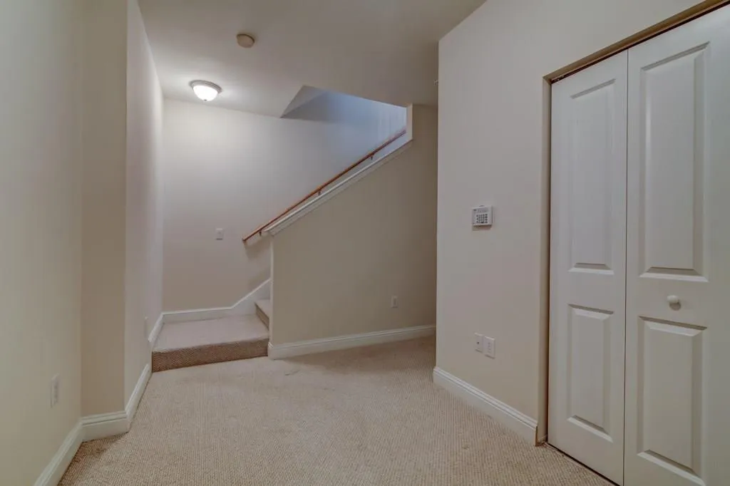 1159 Glenridge Place, Atlanta, Georgia 30342, 1 Bedroom Bedrooms, ,1 BathroomBathrooms,Residential,Sold,1159 Glenridge Place,5942378