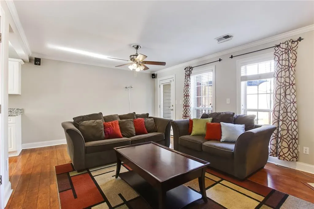 802 Masons Creek Circle, Sandy Springs, Georgia 30350, 2 Bedrooms Bedrooms, ,2 BathroomsBathrooms,Residential,Sold,802 Masons Creek Circle,6121489