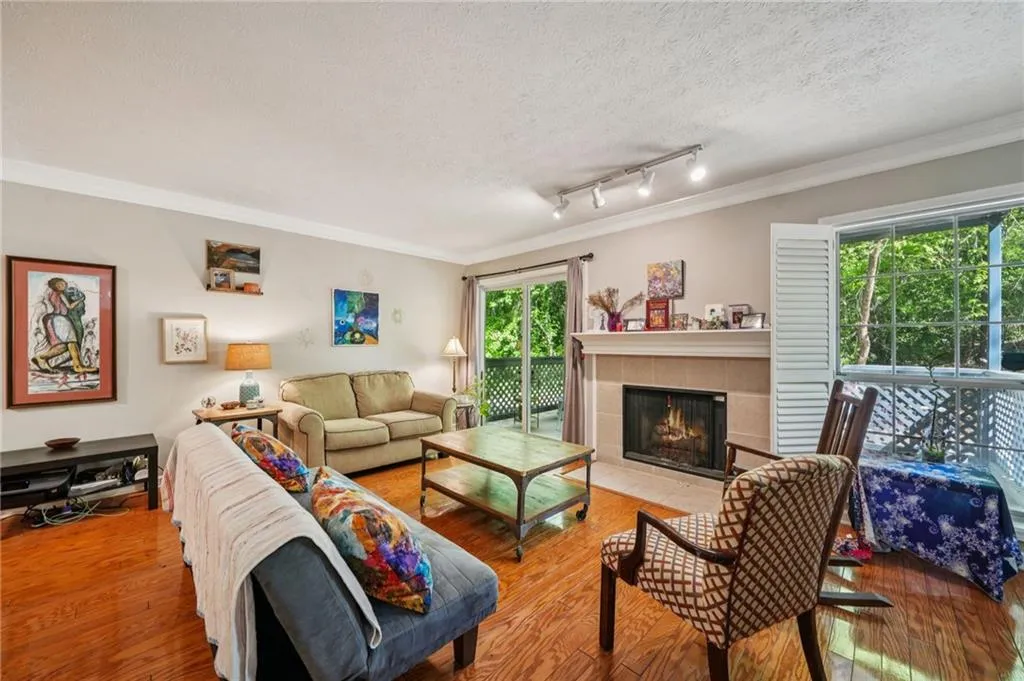 1164 Weatherstone Drive Ne, Atlanta, Georgia 30324, 2 Bedrooms Bedrooms, 0 ,2 BathroomsBathrooms,Residential,For Sale,1164 Weatherstone Drive Ne,7751230