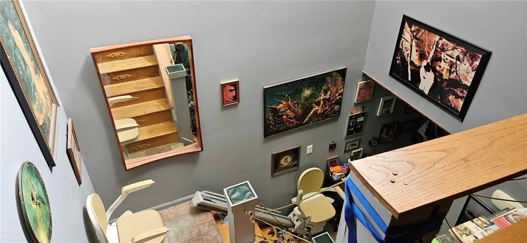 Foyer Staircase