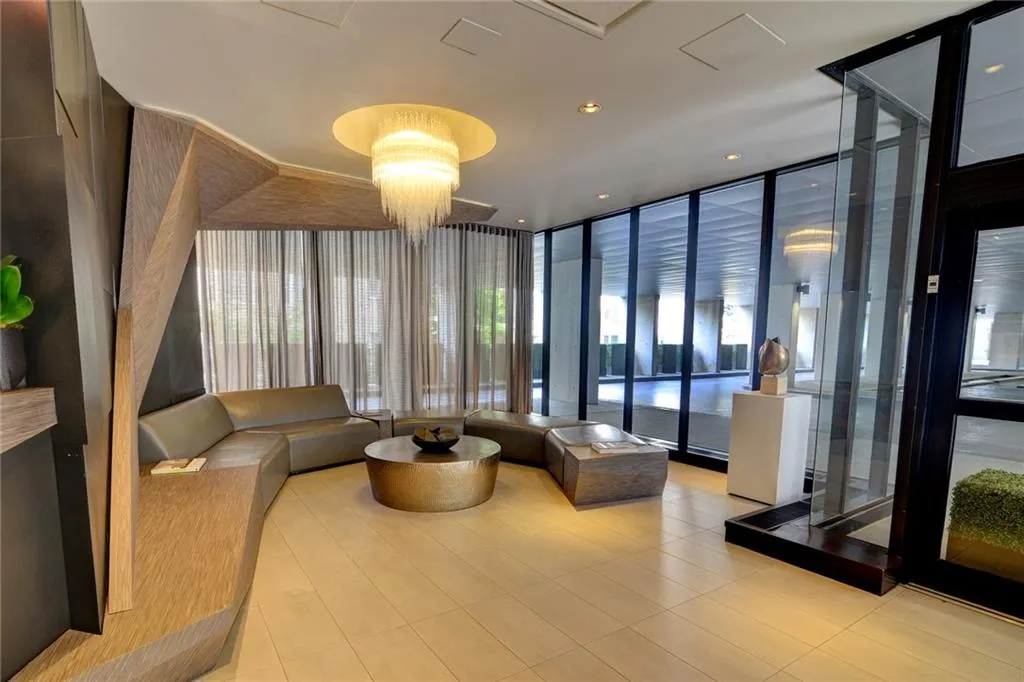 Lobby with expansive windows