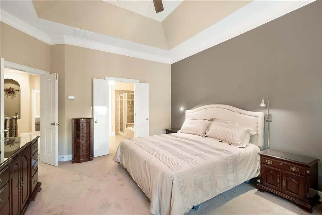 902 Telfair Close, Sandy Springs, Georgia 30350, 3 Bedrooms Bedrooms, ,3 BathroomsBathrooms,Residential,Sold,902 Telfair Close,6808538