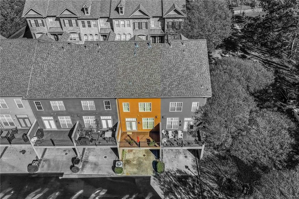 902 Telfair Close, Sandy Springs, Georgia 30350, 3 Bedrooms Bedrooms, ,3 BathroomsBathrooms,Residential,Sold,902 Telfair Close,6808538