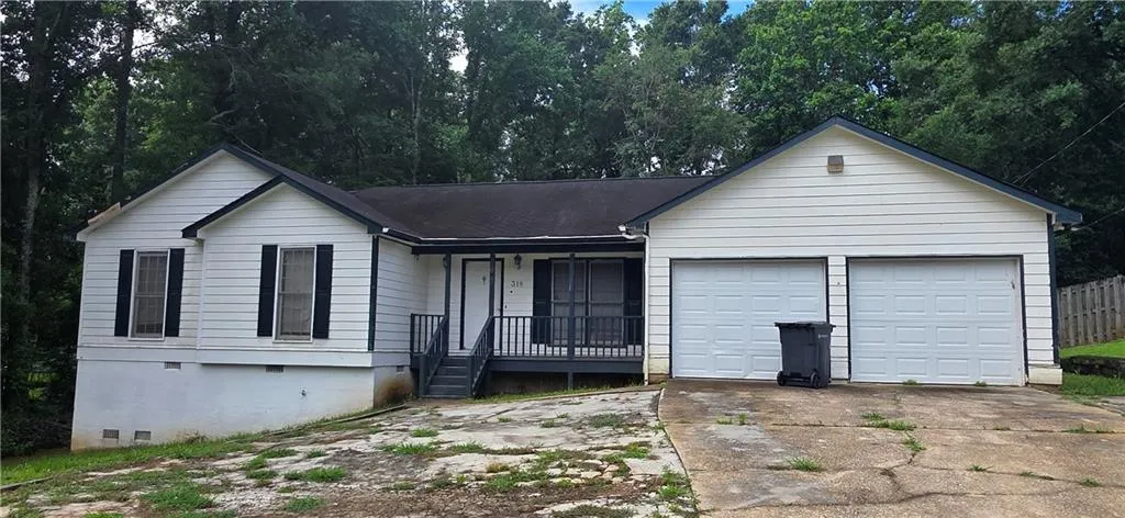 318 Brookstone Drive, Lagrange, Georgia 30241