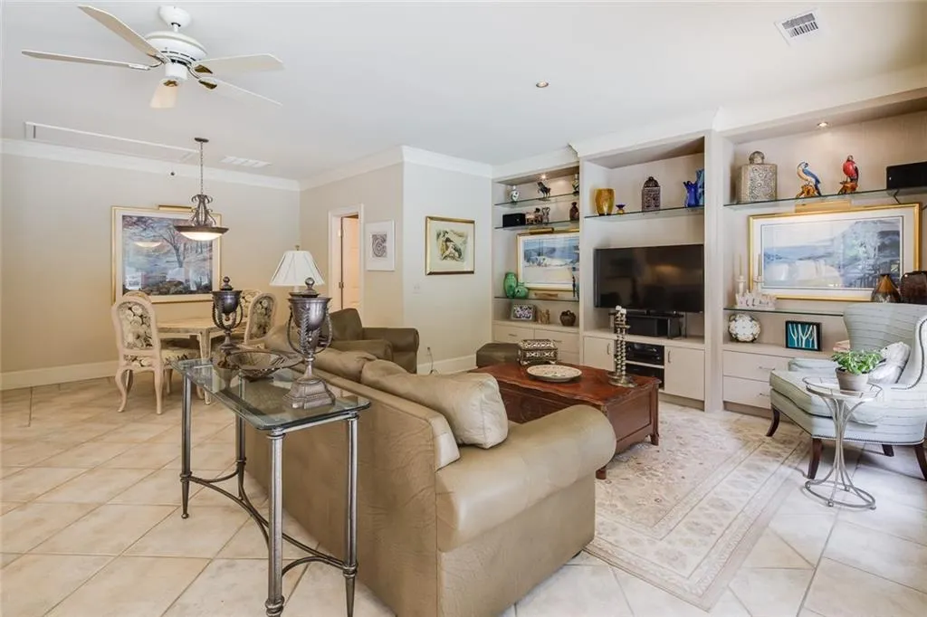 1639 Spalding Drive, Sandy Springs, Georgia 30350, 5 Bedrooms Bedrooms, ,5 BathroomsBathrooms,Residential,Sold,1639 Spalding Drive,6947074