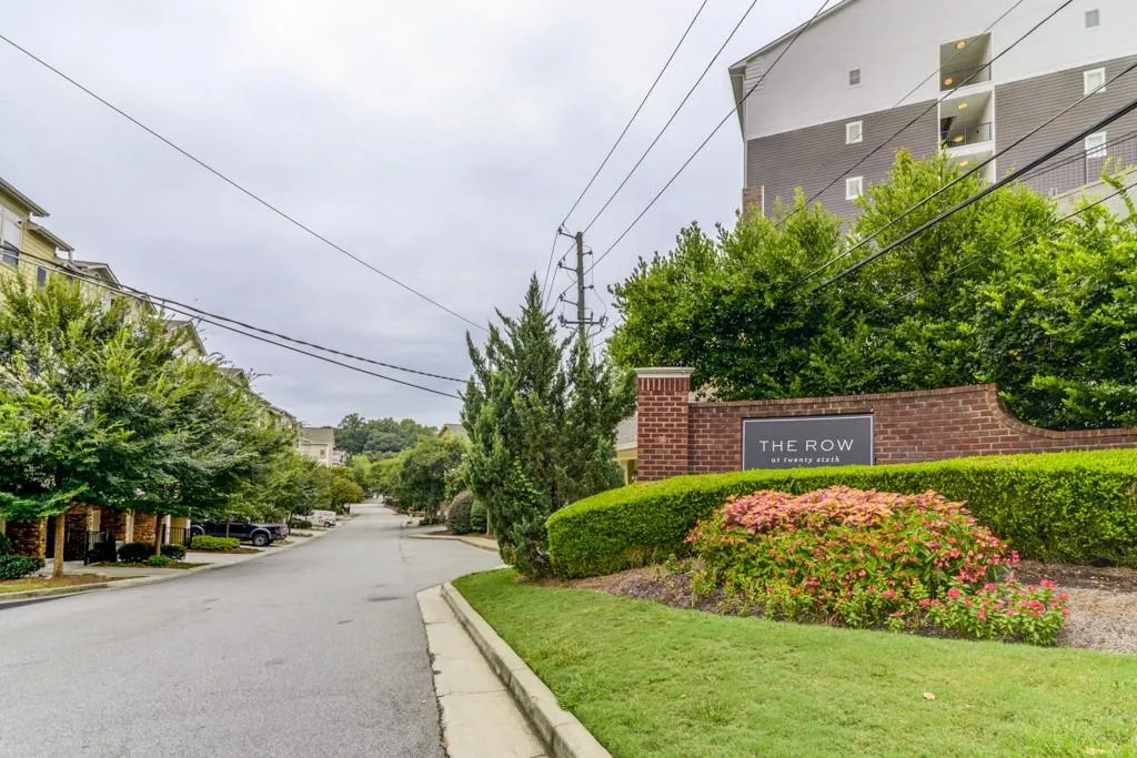 215 Semel Drive Unit 462, Atlanta, Georgia 30309, 2 Bedrooms Bedrooms, ,2 BathroomsBathrooms,Residential,Sold,215 Semel Drive Unit 462,5902197