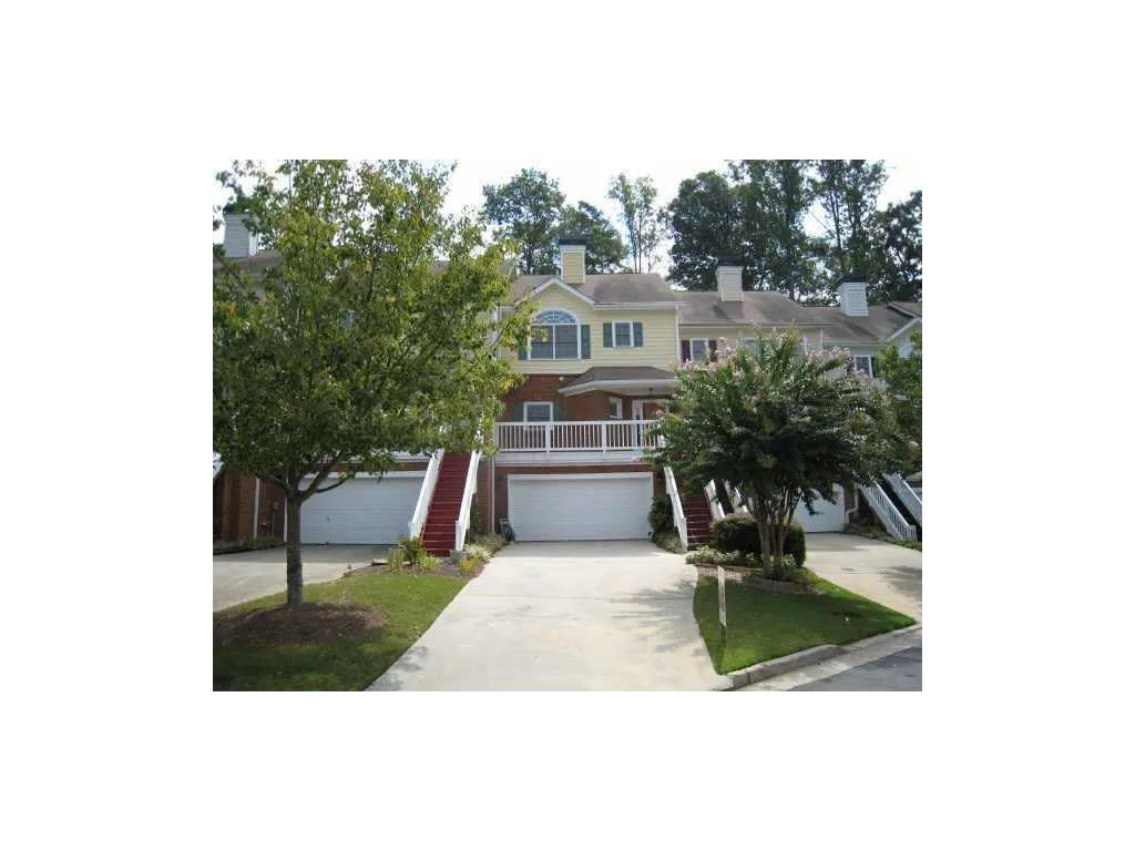 8595 Hope Mews Court, Sandy Springs, Georgia 30350, 3 Bedrooms Bedrooms, ,2 BathroomsBathrooms,Residential,Sold,8595 Hope Mews Court,5813249