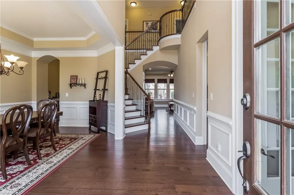 3936 Dahlwiny Court, Sandy Springs, Georgia 30350, 5 Bedrooms Bedrooms, ,4 BathroomsBathrooms,Residential,Sold,3936 Dahlwiny Court,5664027 3936 Dahlwiny Court, Sandy Springs, Georgia 30350, 5 Bedrooms Bedrooms, ,4 BathroomsBathrooms,Residential,Sold,3936 Dahlwiny Court,5664027