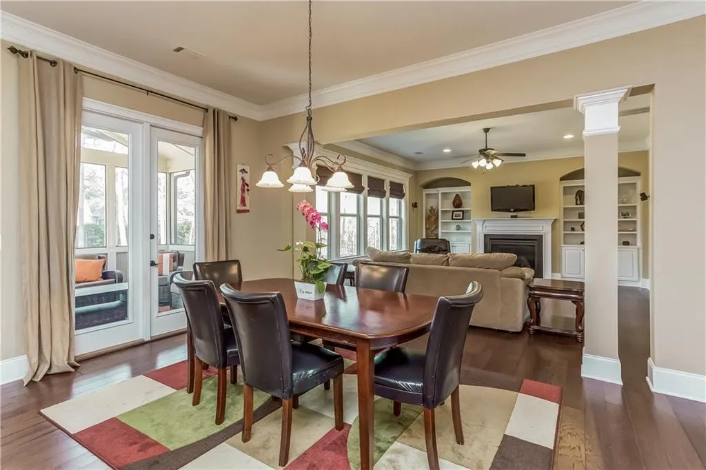 3936 Dahlwiny Court, Sandy Springs, Georgia 30350, 5 Bedrooms Bedrooms, ,4 BathroomsBathrooms,Residential,Sold,3936 Dahlwiny Court,5664027 3936 Dahlwiny Court, Sandy Springs, Georgia 30350, 5 Bedrooms Bedrooms, ,4 BathroomsBathrooms,Residential,Sold,3936 Dahlwiny Court,5664027