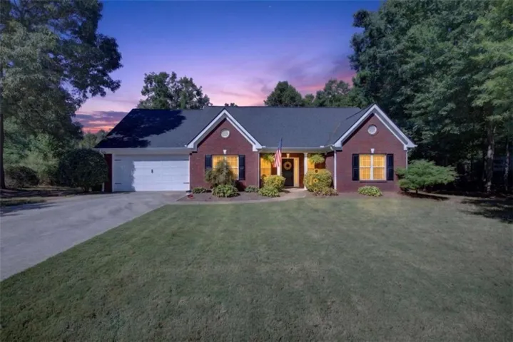 144 Feldspar Drive, Jefferson, Georgia 30549