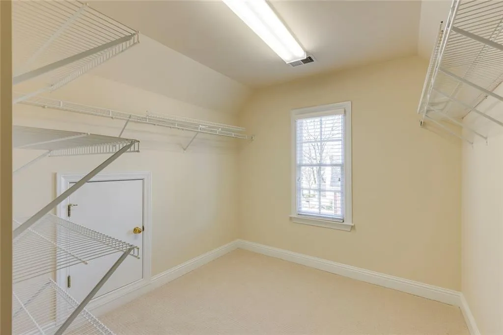 6350 Glen Oaks Lane Ne, Atlanta, Georgia 30328, 4 Bedrooms Bedrooms, ,4 BathroomsBathrooms,Residential,Sold,6350 Glen Oaks Lane Ne,7704768