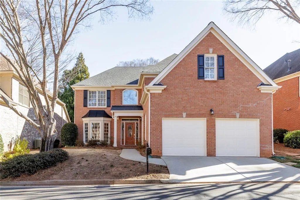 6350 Glen Oaks Lane Ne, Atlanta, Georgia 30328, 4 Bedrooms Bedrooms, ,4 BathroomsBathrooms,Residential,For Sale,6350 Glen Oaks Lane Ne,7704768